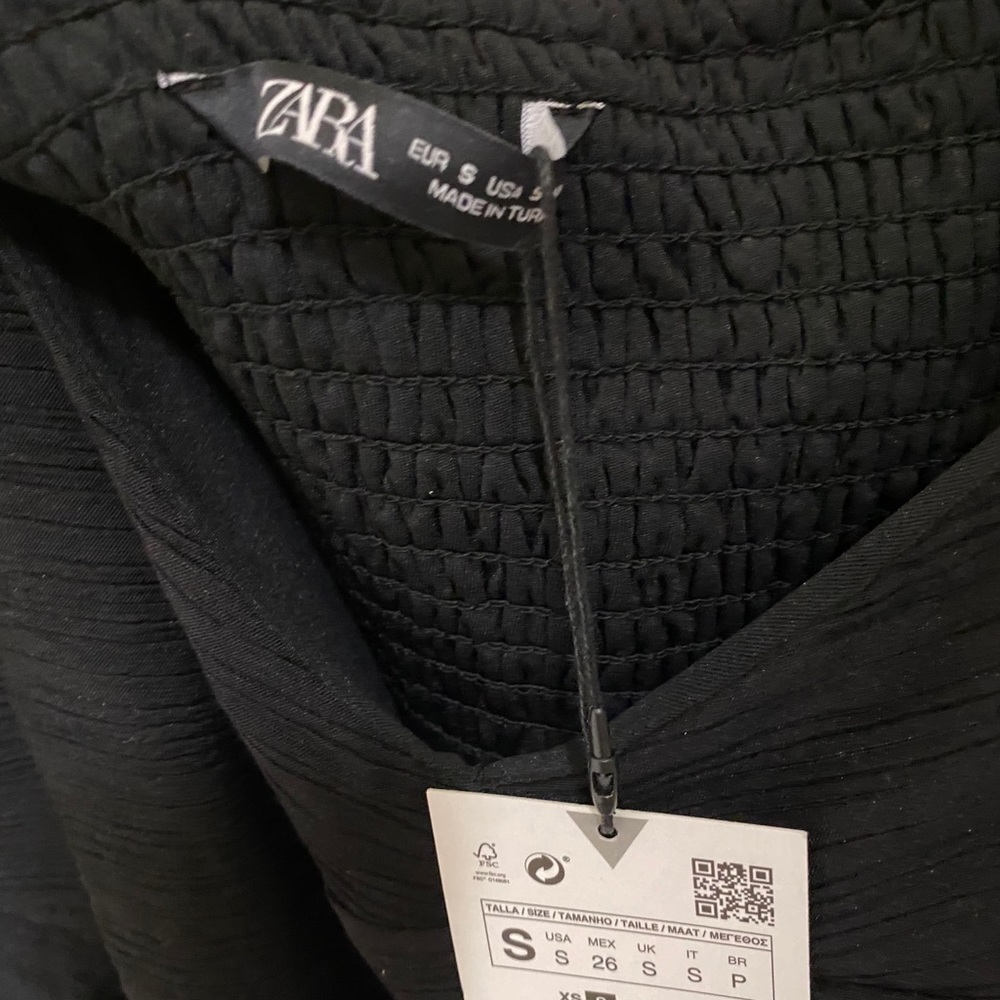 Zara Textured Voluminous Top
